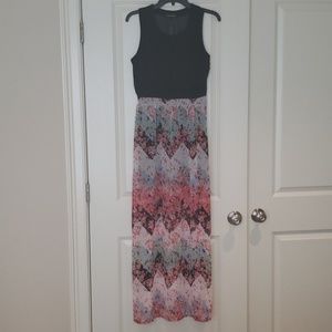 Heartsoul floral print maxi dress sheer slit